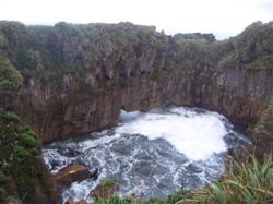 La vague de Punakaiki