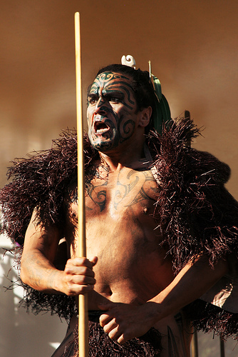 Un guerrier Maori en Nouvelle-Zélande