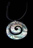 Collier koru moori en Paua