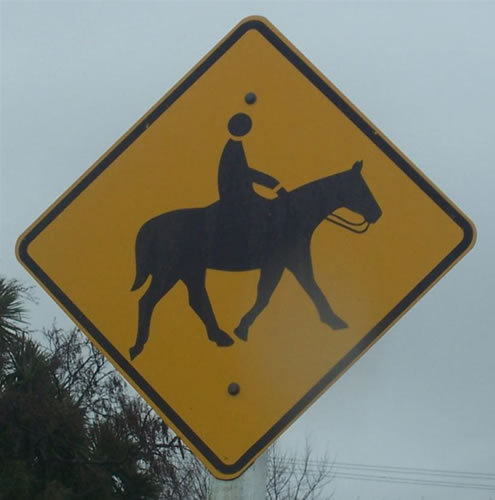 Panneau avec un cheval en nouvelle-zélande