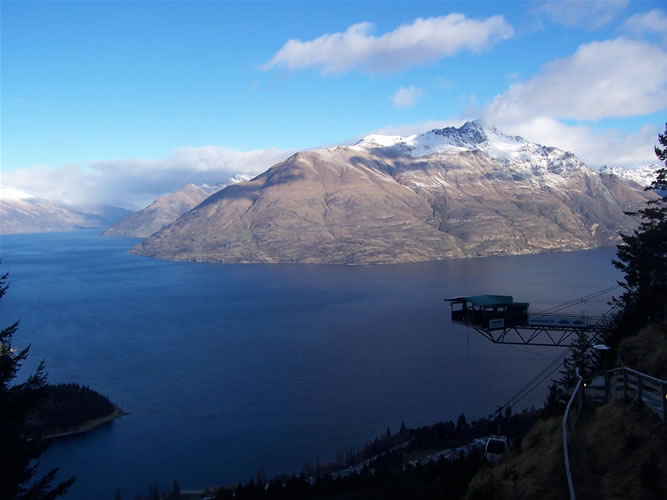 La cabine de saut à elastique à queenstown